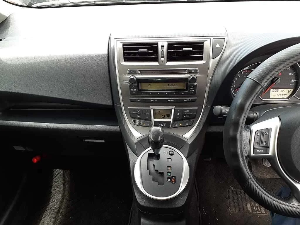 Компактвэн Toyota Ractis кузов NCP125 модификация G минивэн гв 2011 4WD пробег 148 т.км - миниатюра 9