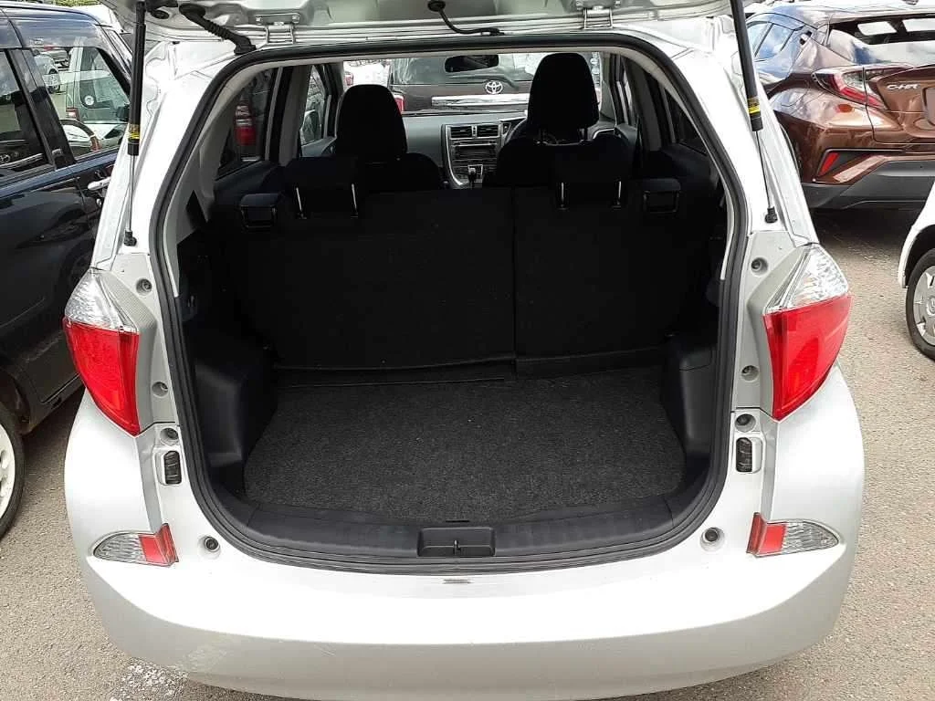 Компактвэн Toyota Ractis кузов NCP125 модификация G минивэн гв 2011 4WD пробег 148 т.км - миниатюра 11