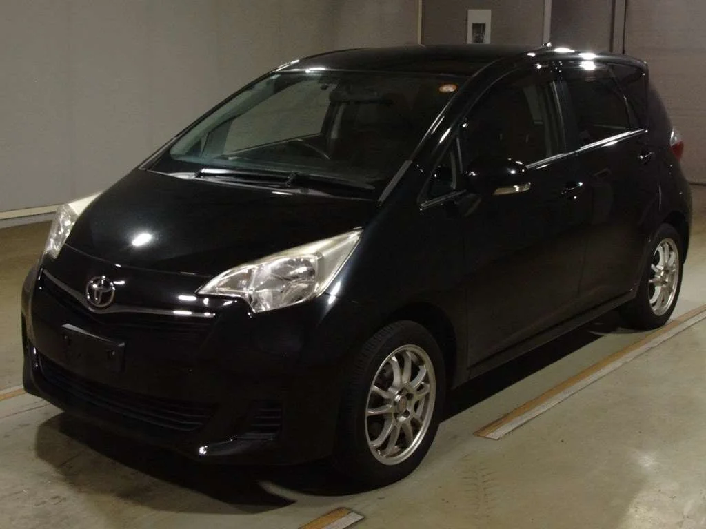 Компактвэн Toyota Ractis кузов NCP125 модификация X минивэн гв 2012 4WD пробег 138 т.км - изображение 1
