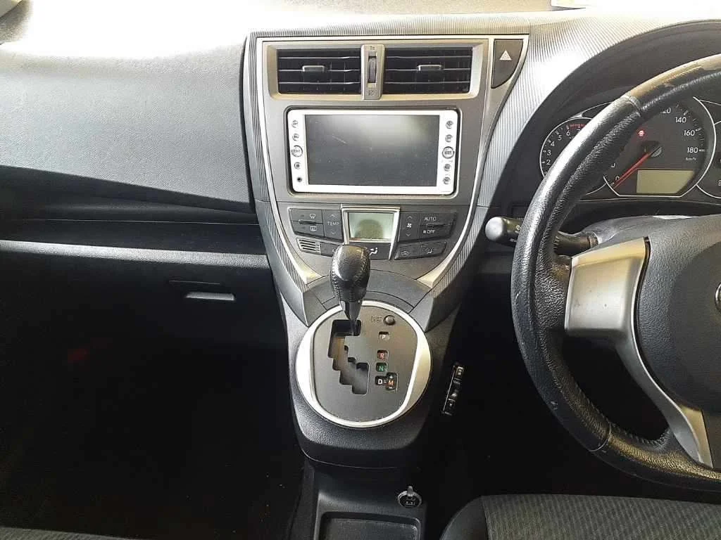 Компактвэн Toyota Ractis NCP125 G Welfare vehicle Joshu Seat Lift-up Passenger Seat пассажир инвалид - миниатюра 9