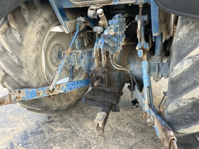Трактор Ford 7610 кабина 4х4 - миниатюра 5