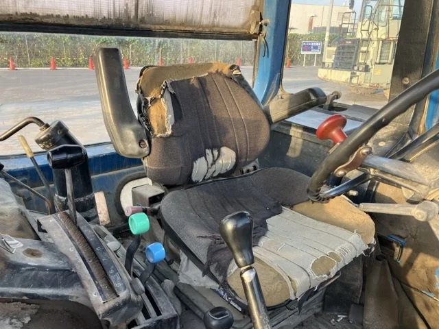 Трактор Ford 7610 кабина 4х4 - миниатюра 7