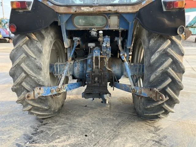 Трактор Ford 7610 кабина 4х4 - миниатюра 12