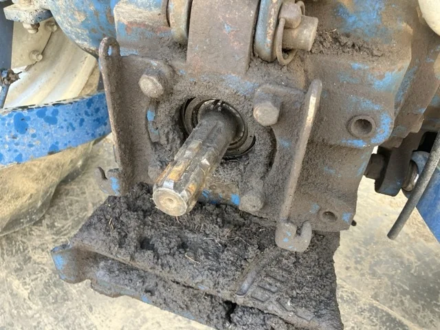 Трактор Ford 7610 кабина 4х4 - миниатюра 19