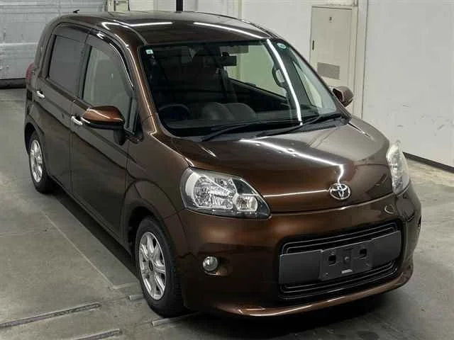 Компактвэн Toyota Porte кузов NSP141 модификация F минивэн гв 2015 пробег 66 т.км