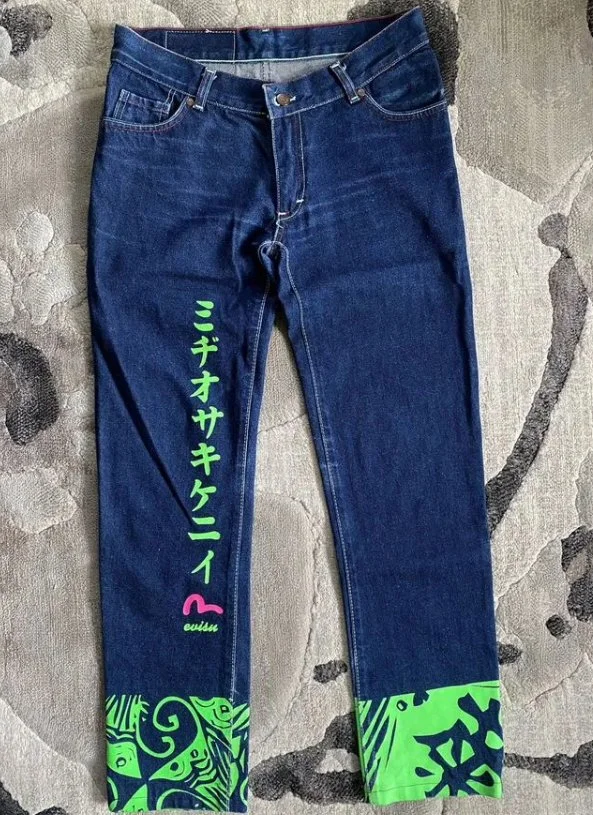 Японские женские джинсы evisu с иероглифами - миниатюра 8