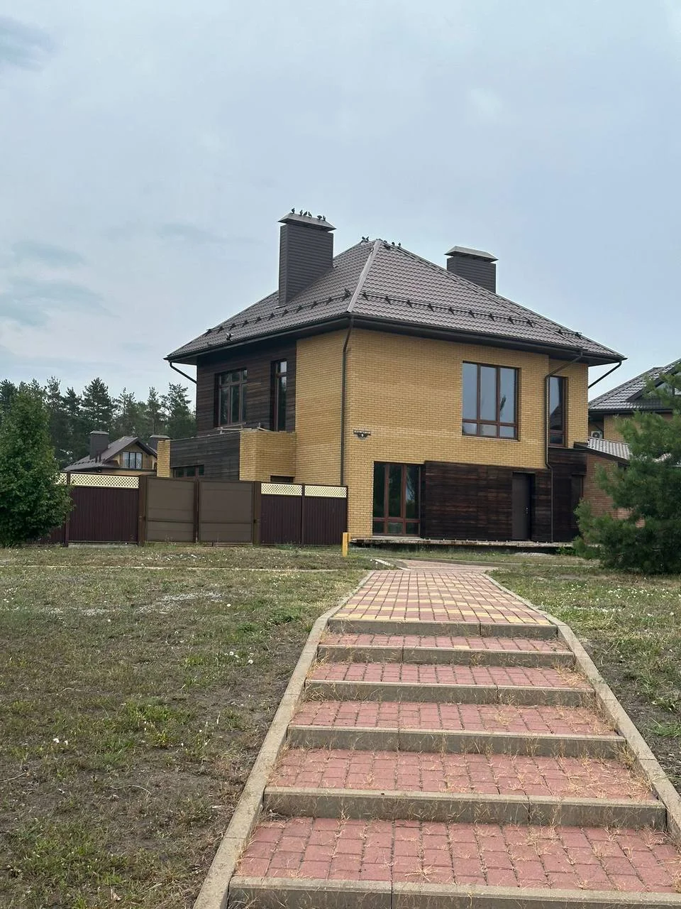 Продам Дом 253 м2 в живописном месте - миниатюра 4