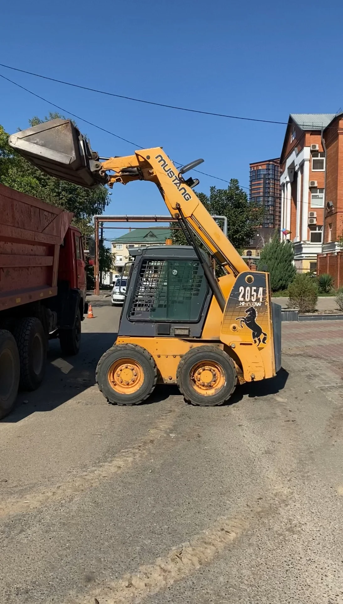 Услуги спец техники мини экскаватор мини погрузчик - миниатюра 13