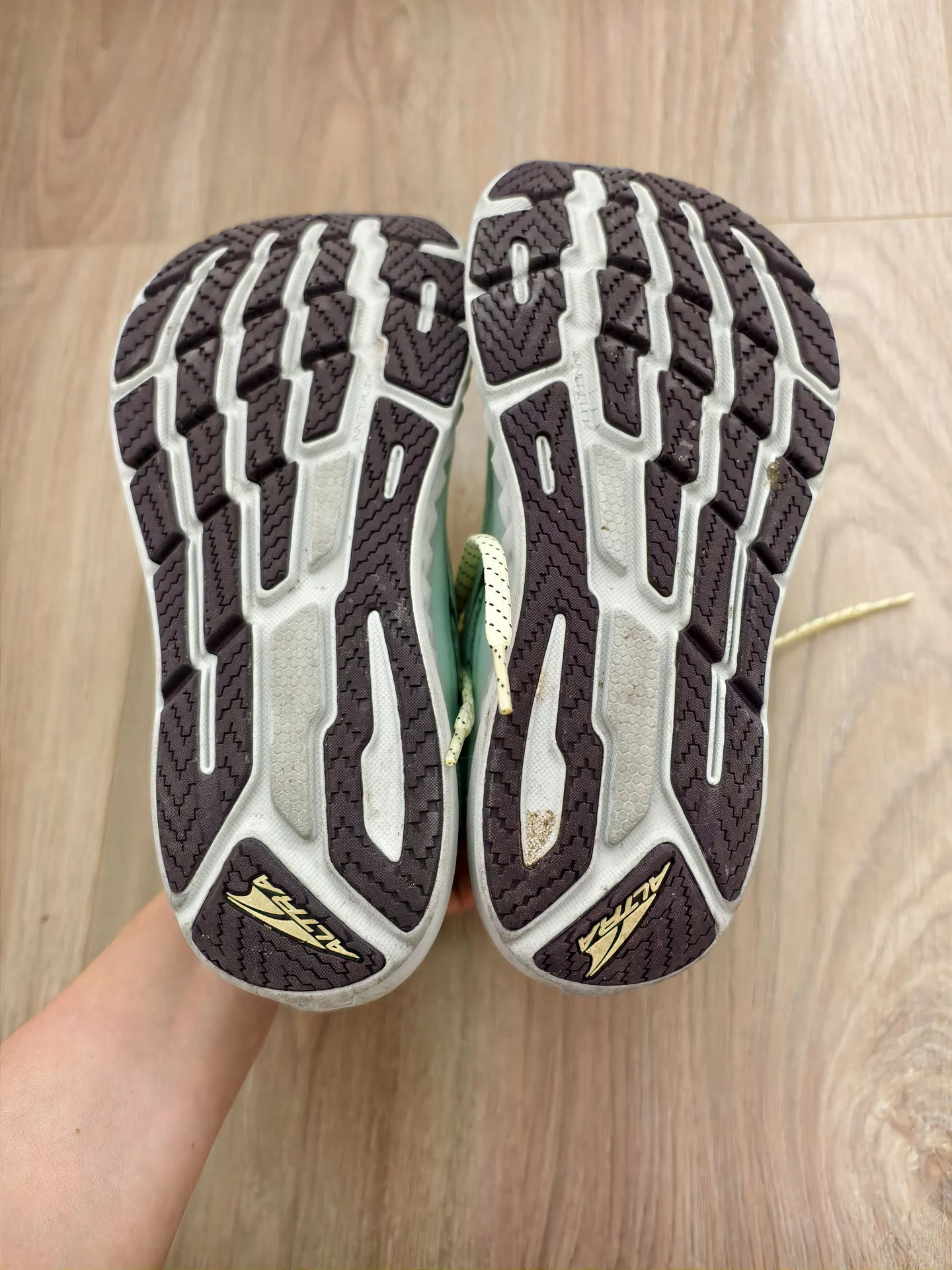 Беговые кроссовки Altra женские 37.5 - миниатюра 2