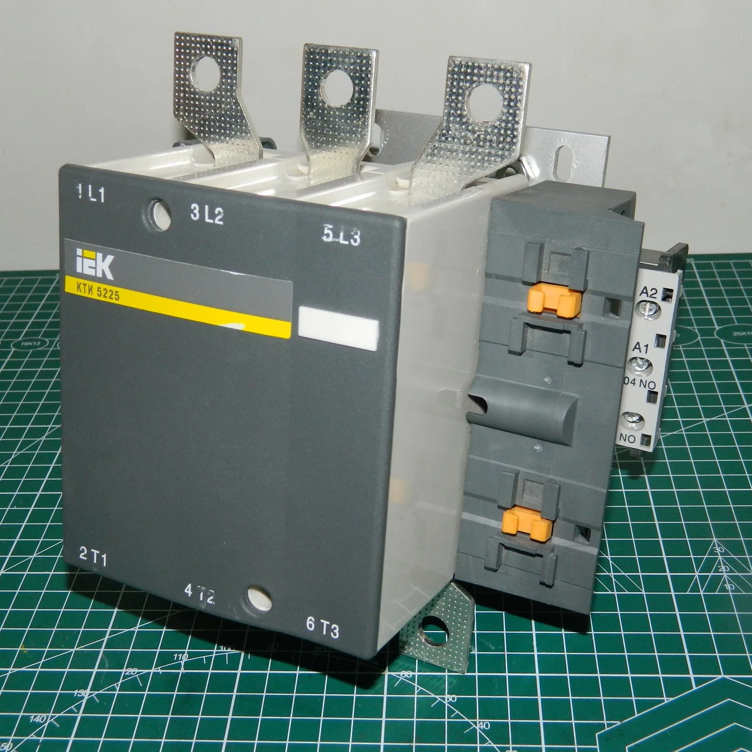 Контактор IEK КТИ-5225 225А (KKT50-225-400-10) - миниатюра 2