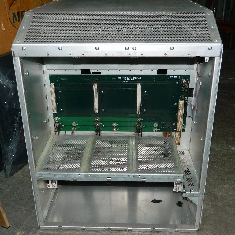 Ретро шасси (АТС) Bay Networks 5000 с модулями - миниатюра 3