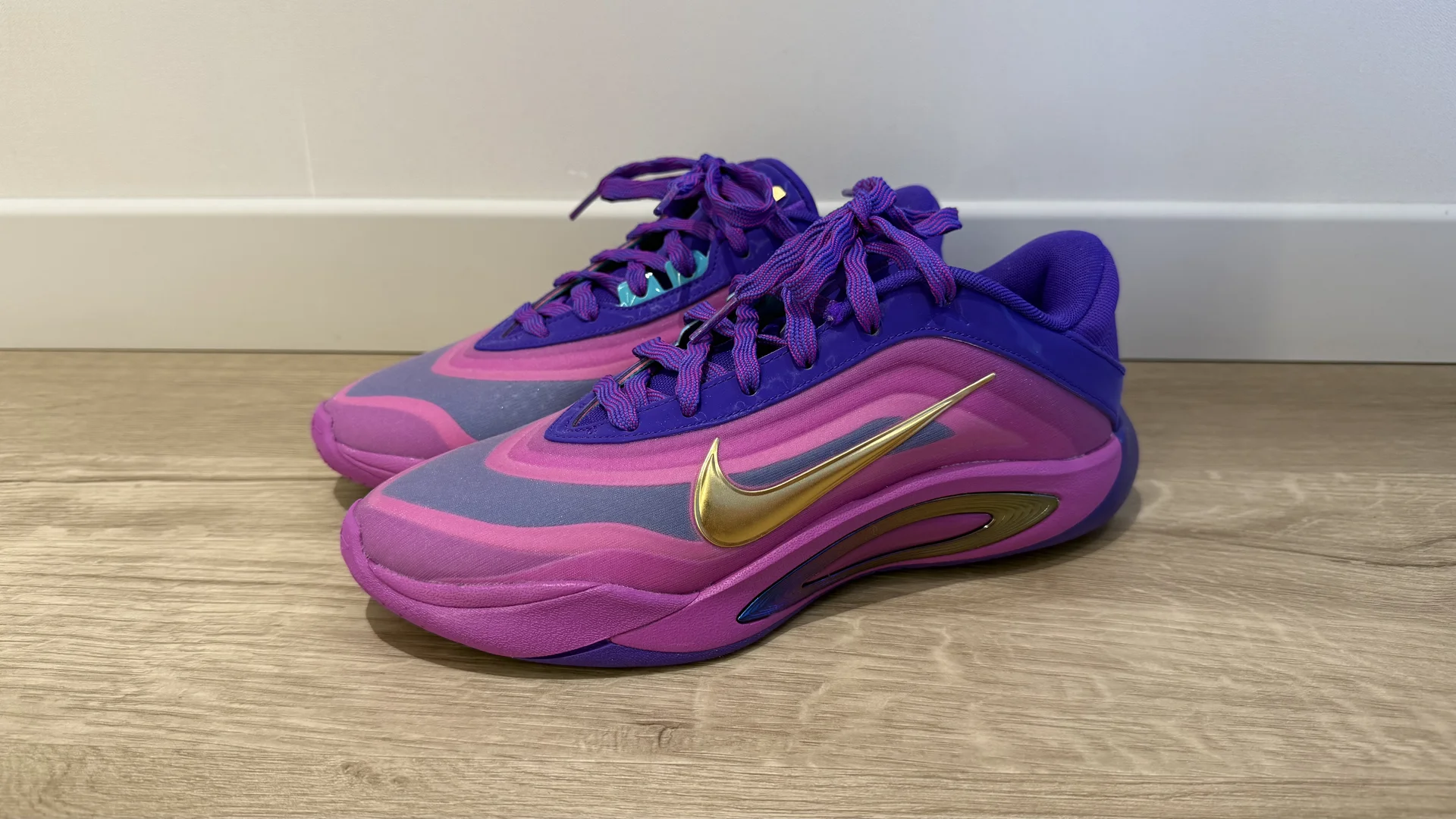 Кроссовки Nike us8 - изображение 1