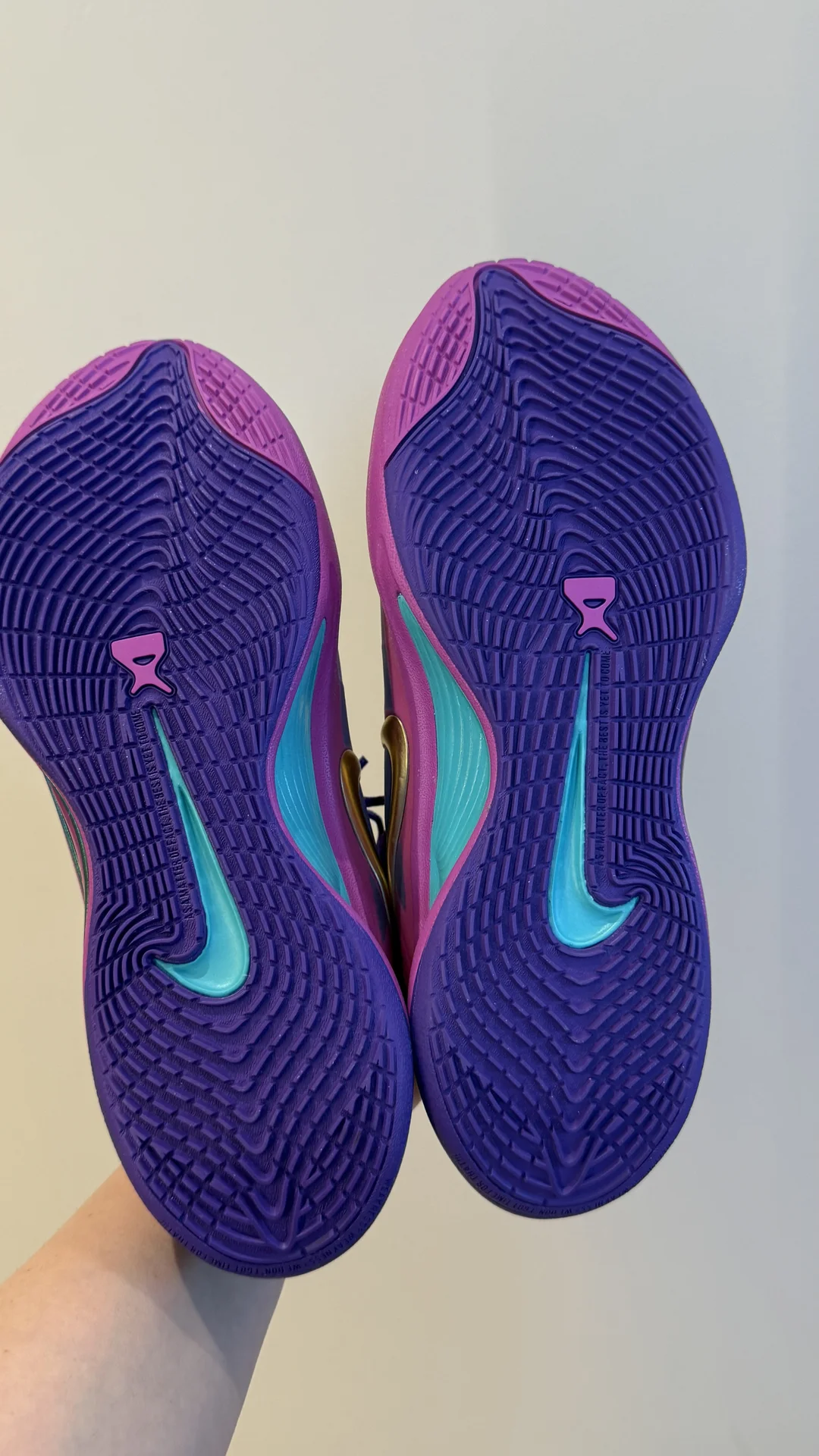 Кроссовки Nike us8 - миниатюра 6
