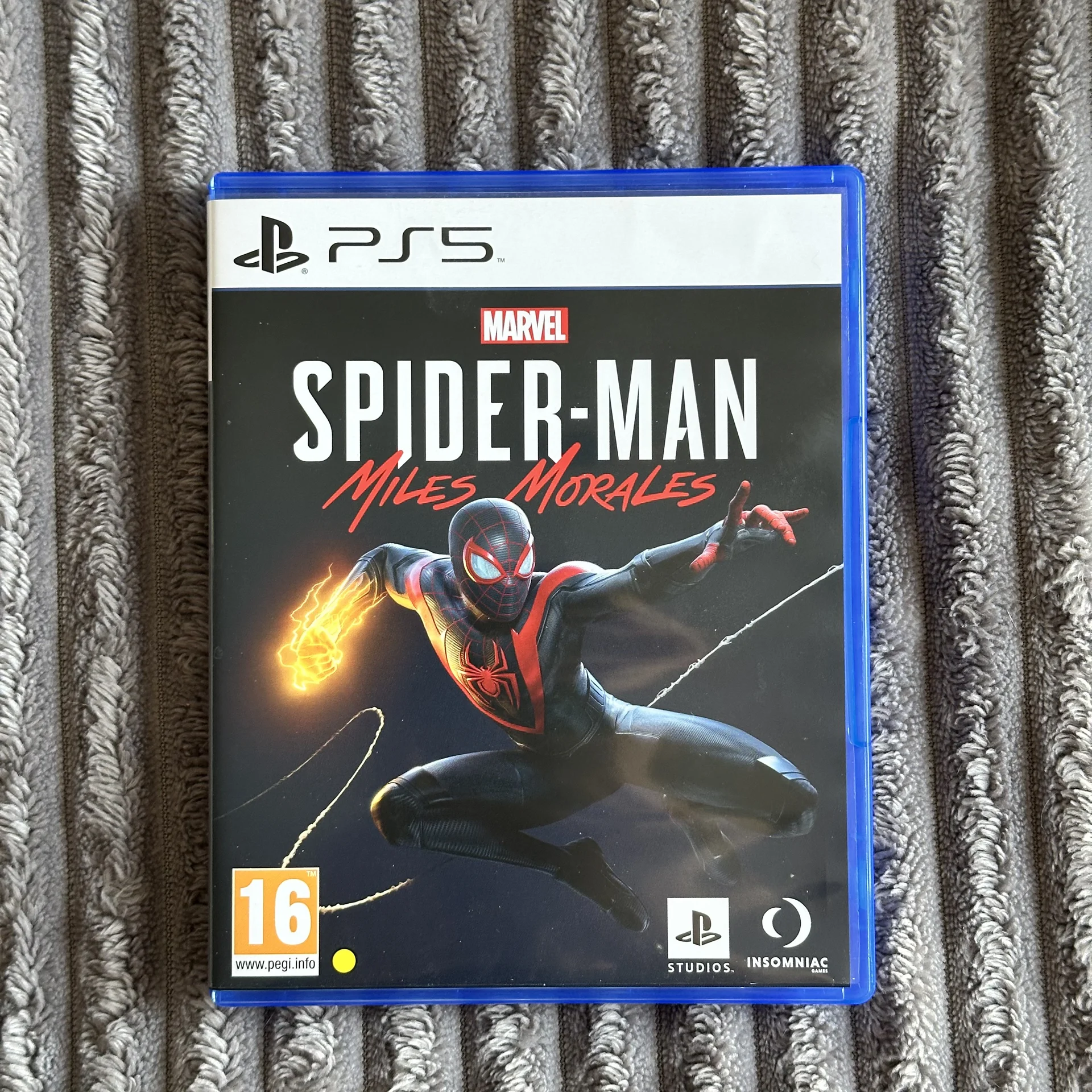 Игра Человек Паук PS5 диск - изображение 1