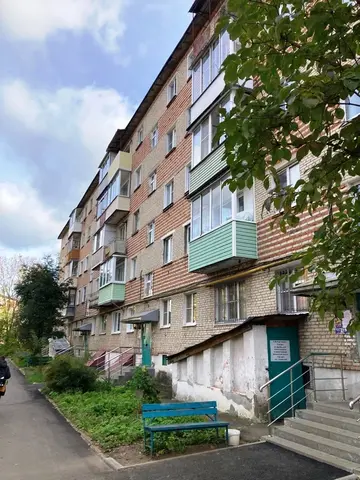 Продаю двухкомнтаную квартиру