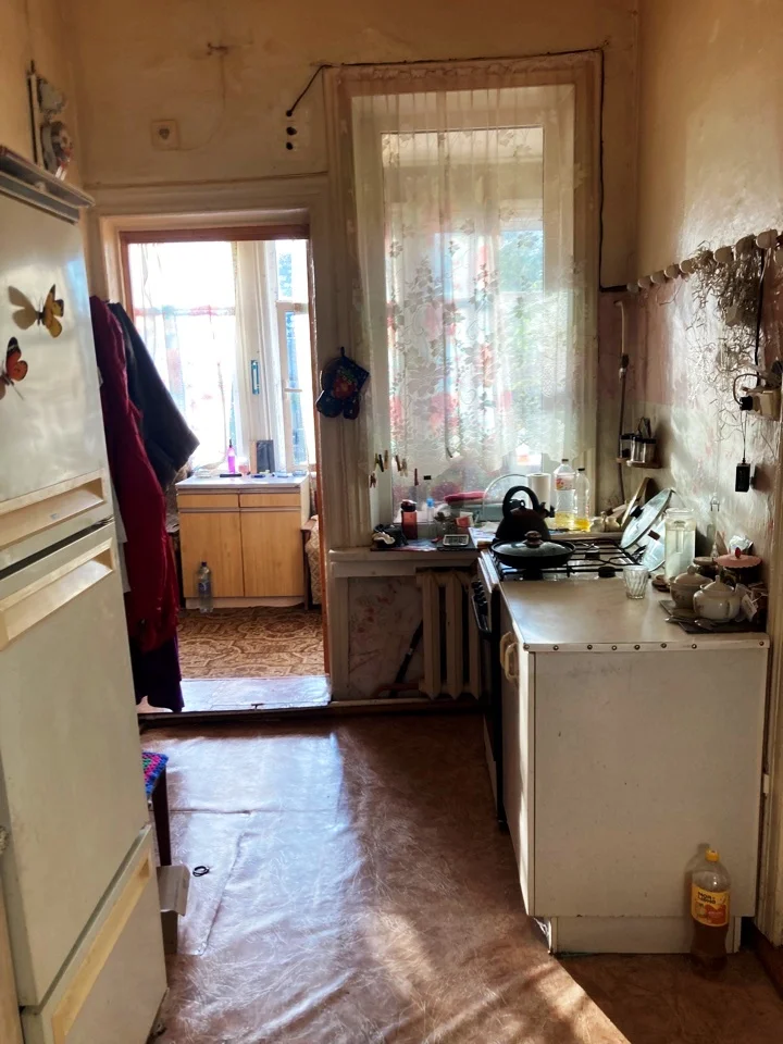 Продаю квартиру в центре - миниатюра 10