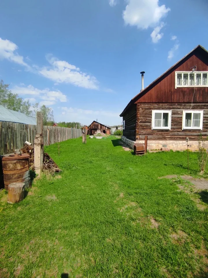 Продаю дом в поселке - миниатюра 3