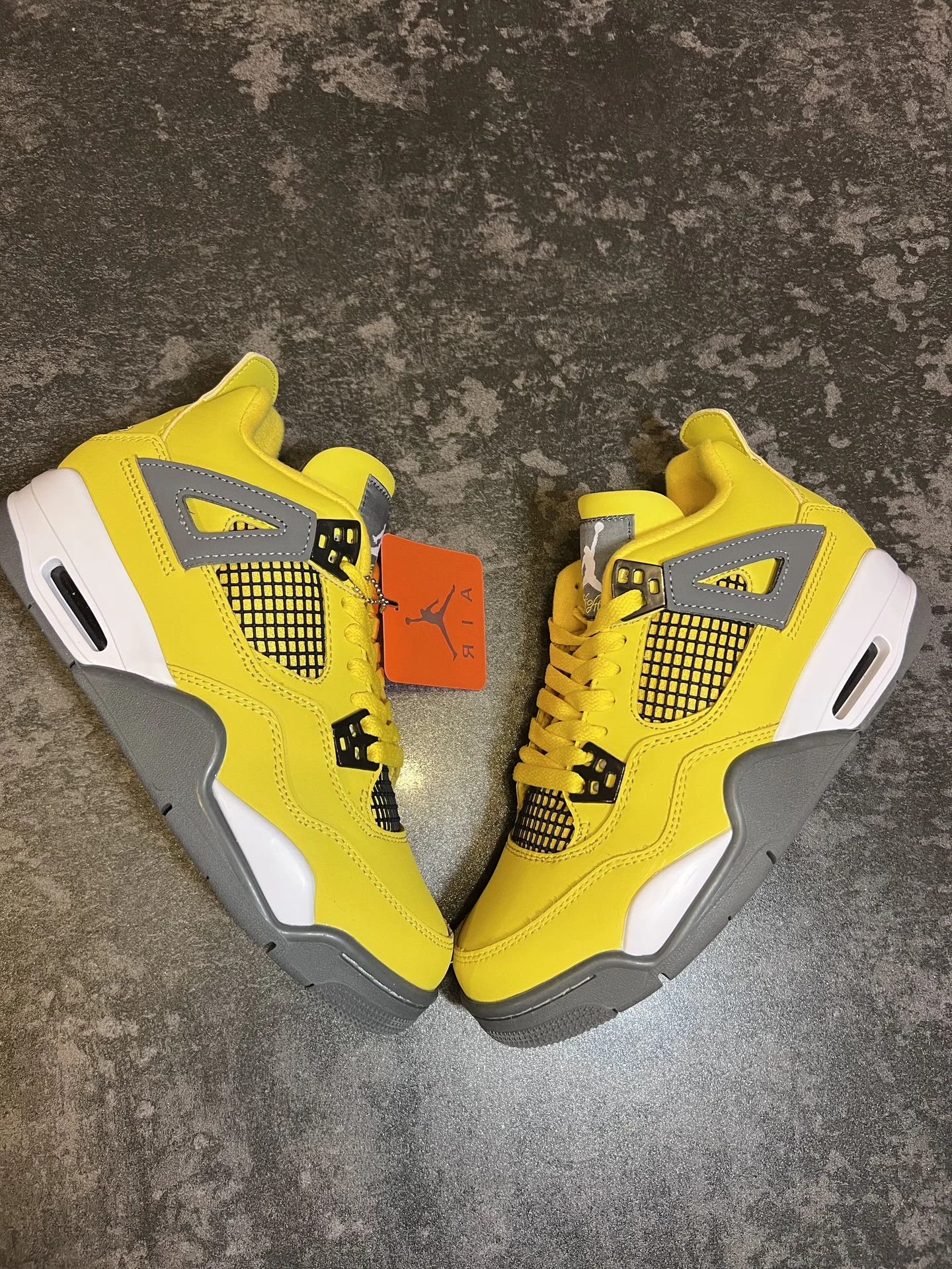 Nike Air Jordan 4 yellow женские - миниатюра 2