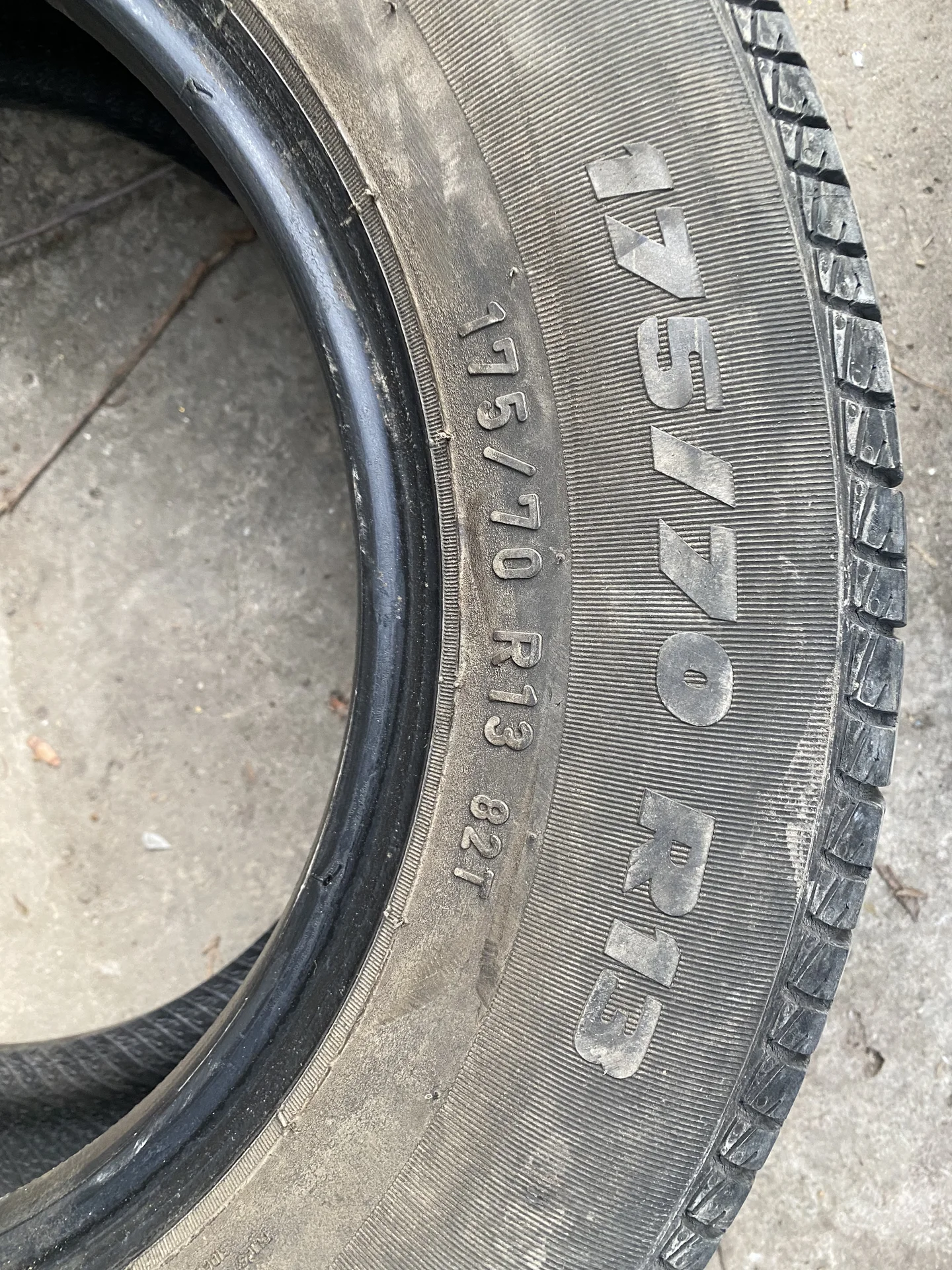 Комплект летних шин Formula Energy 175/70 r13(б/у) - миниатюра 2