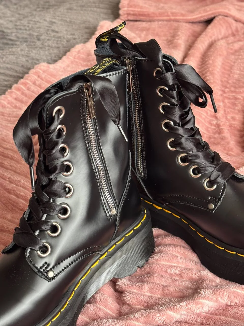 Ботинки Dr Martens Jadon Max на платформе - миниатюра 2