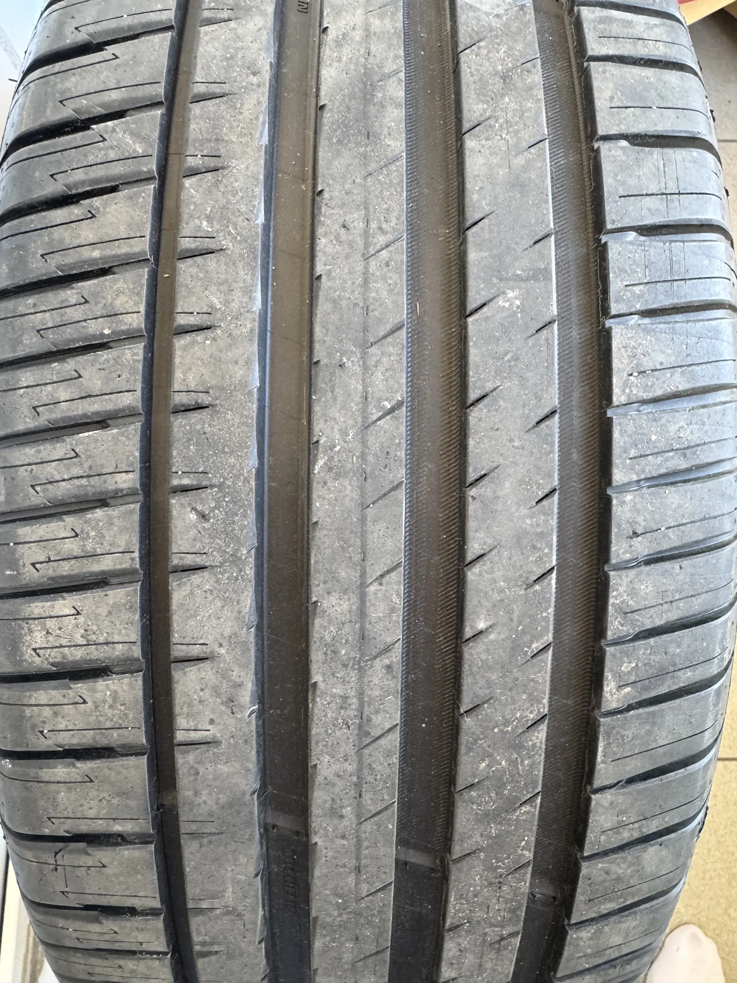 Michelin Pilot Sport 4 SUV 265/50 R20 111W - миниатюра 4