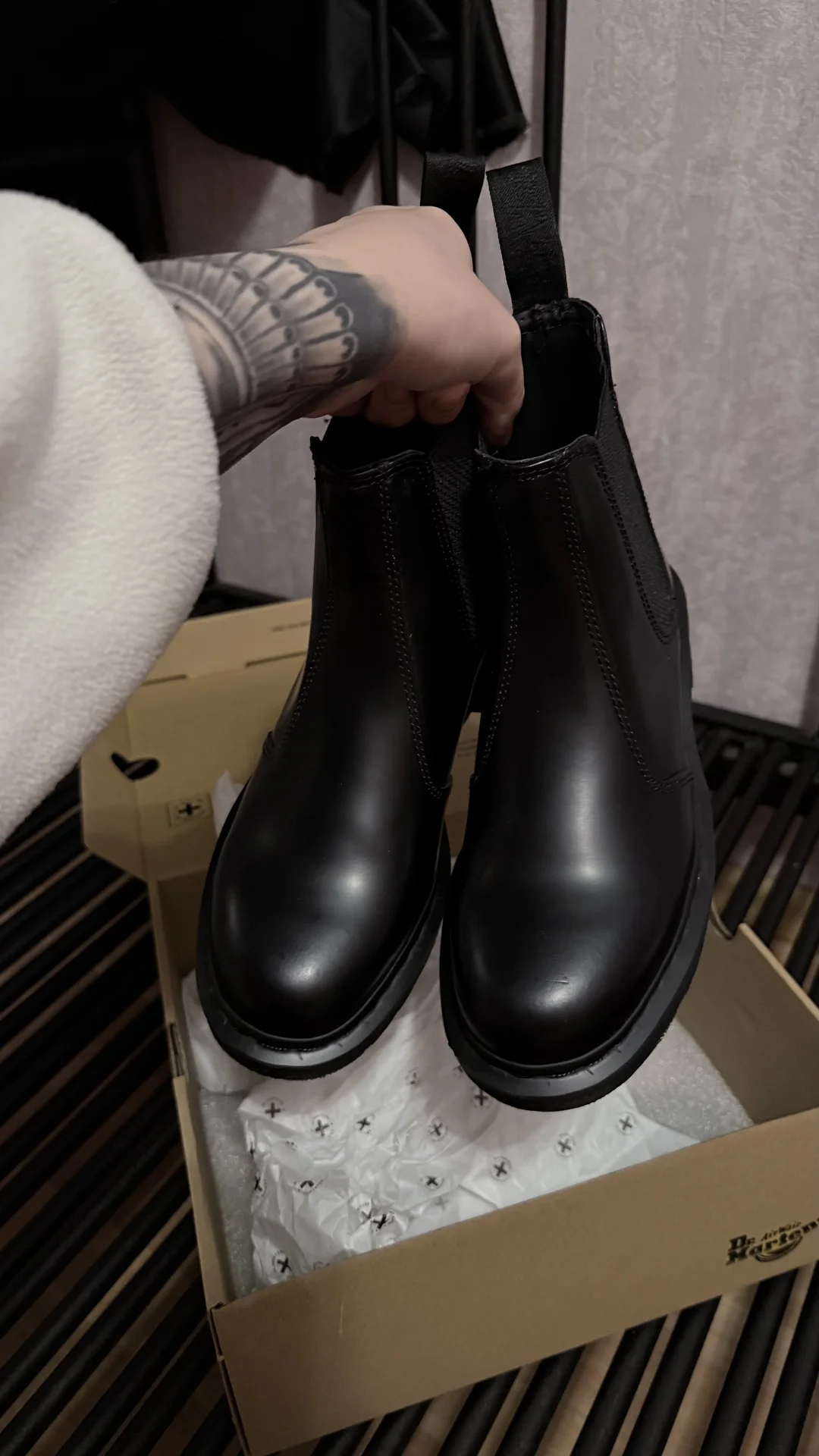 Dr. Martens 39 - миниатюра 2