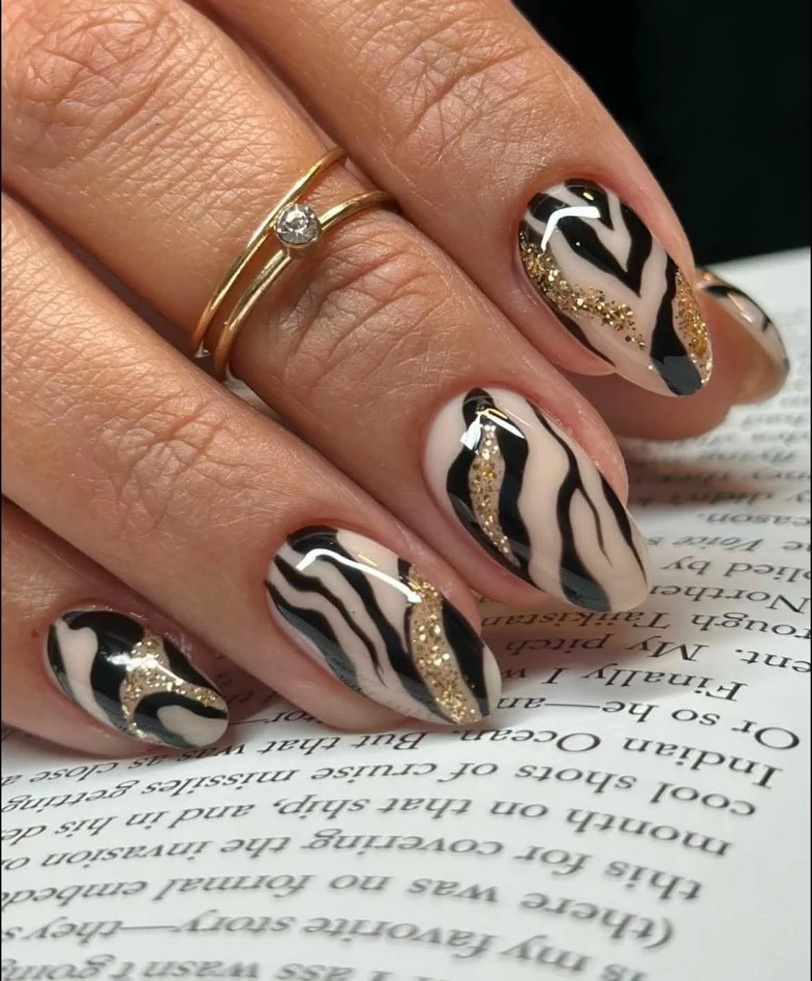 Безопасный маникюр без отслоекза 50-90 минут - изображение 1
