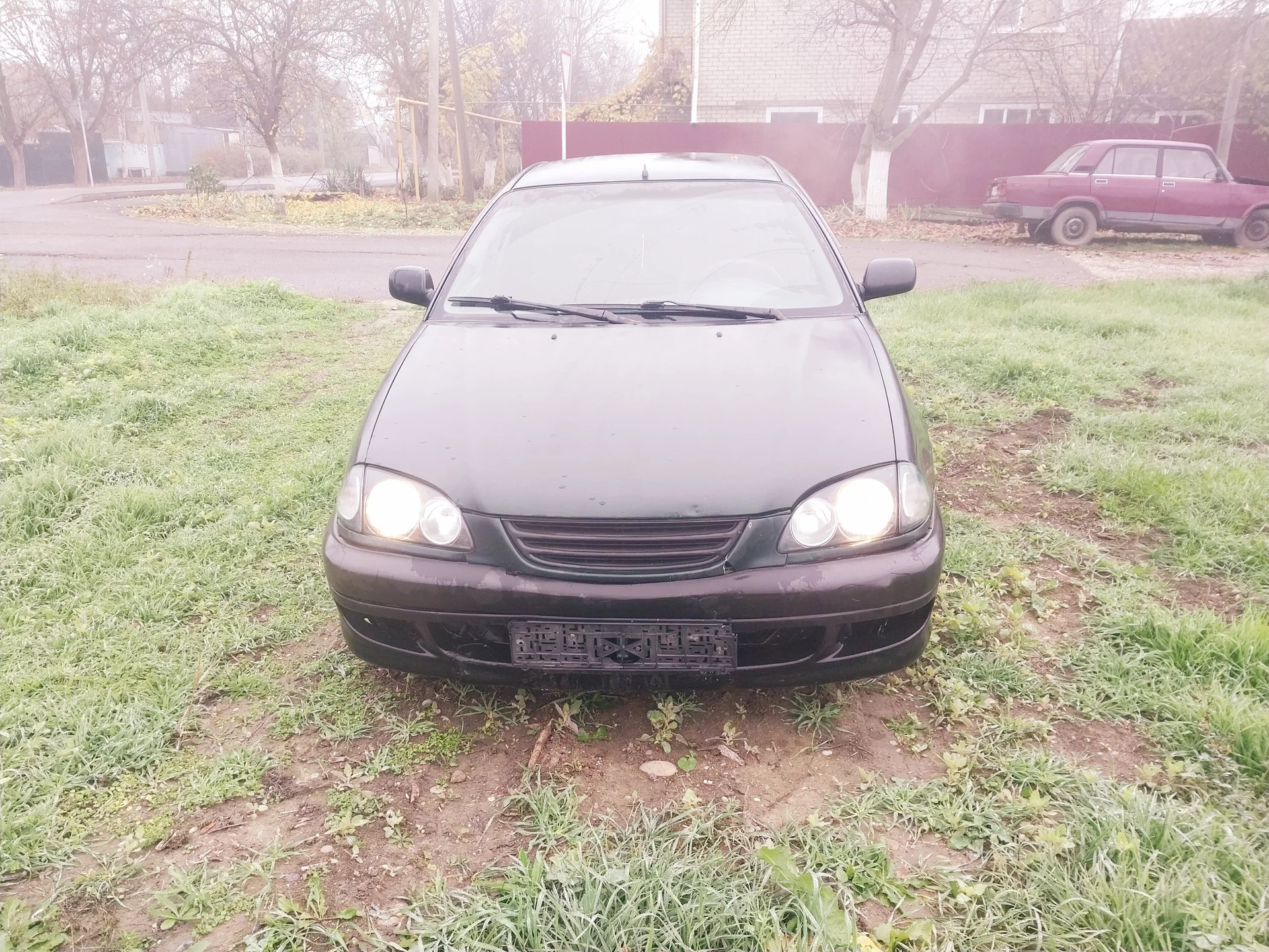 Toyota Avensis AT221 в полный разбор - изображение 1