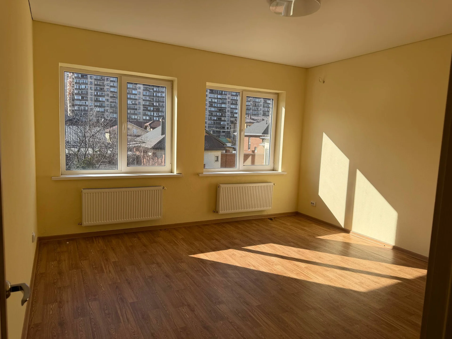 Сдается в аренду дом 280 м2 - миниатюра 11