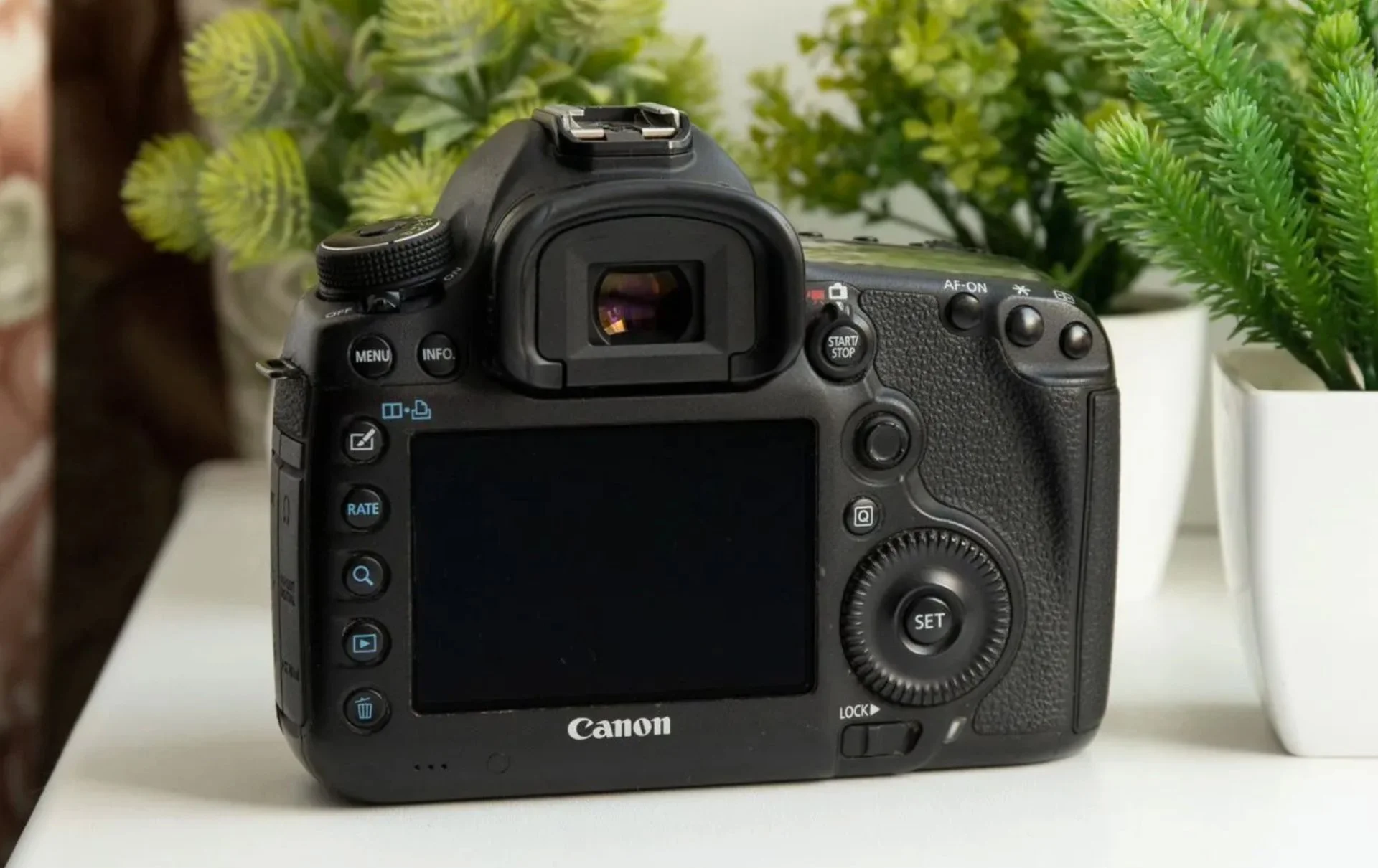 Canon 5D Mark III (Пробег 41 тысяча) - миниатюра 4