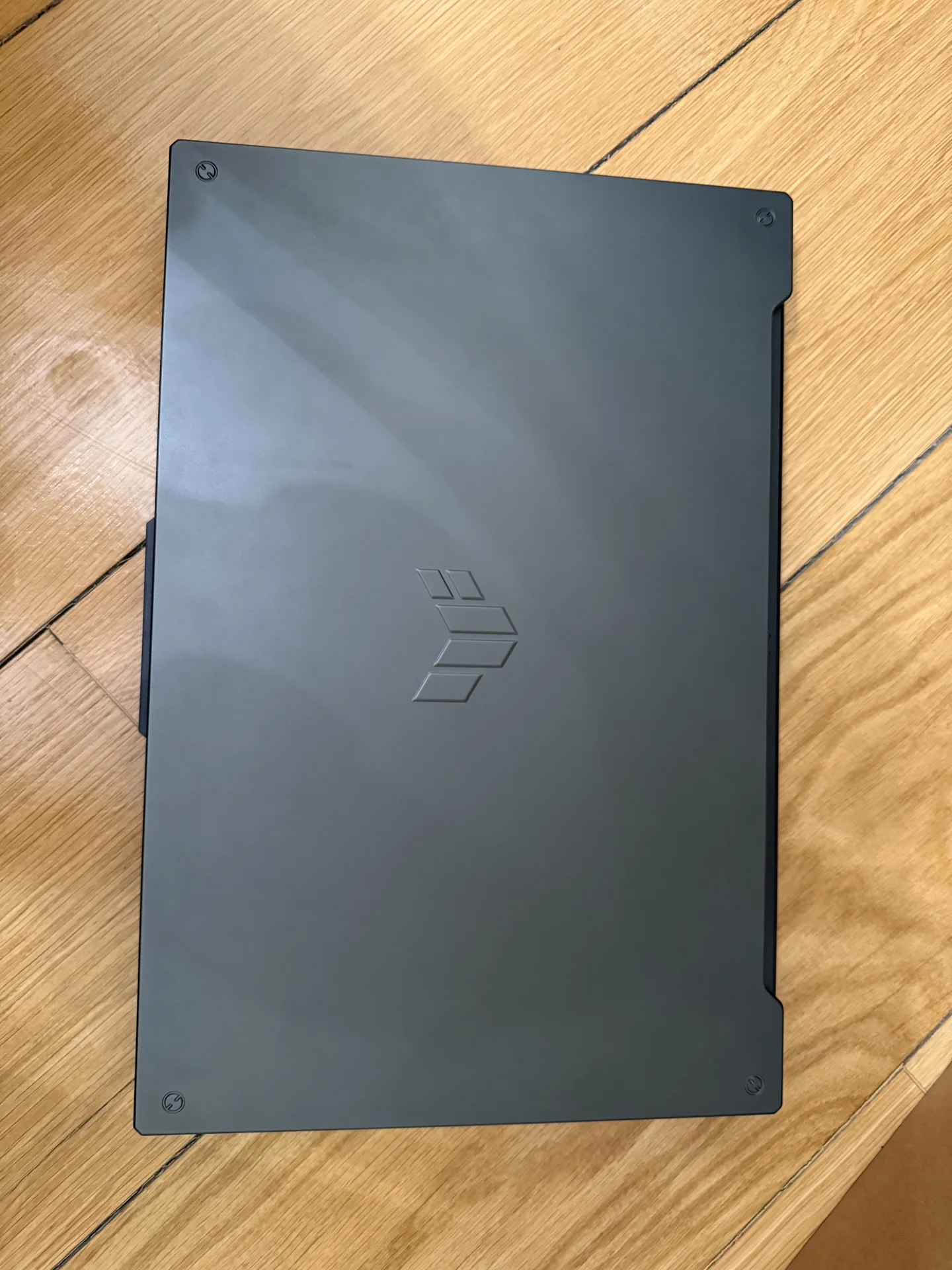 Игровой ноутбук Asus Tuf Gaming F17 - миниатюра 4