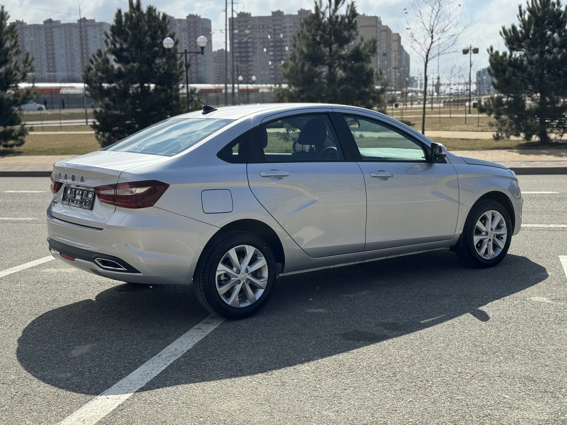 Lada Vesta - миниатюра 5