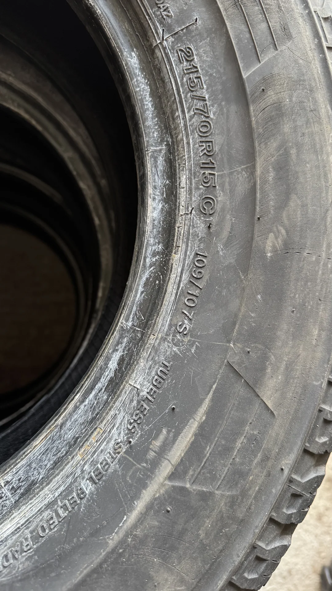 Bridgestone Duravis 215/70 r15c - миниатюра 6