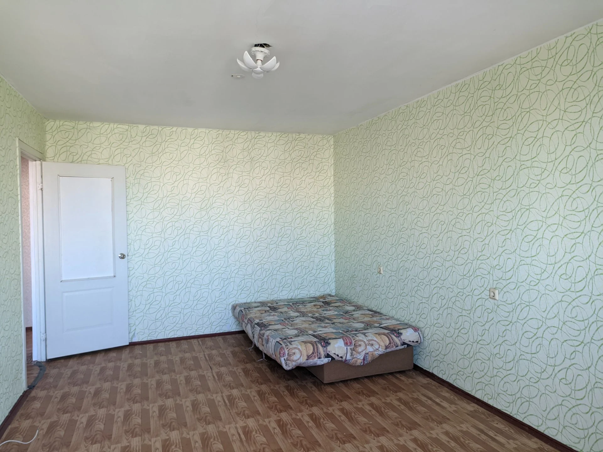 🏡 Продаётся просторная 2-комнатная квартира в районе ГМР 📍 ул. Парусная, 20 - миниатюра 3