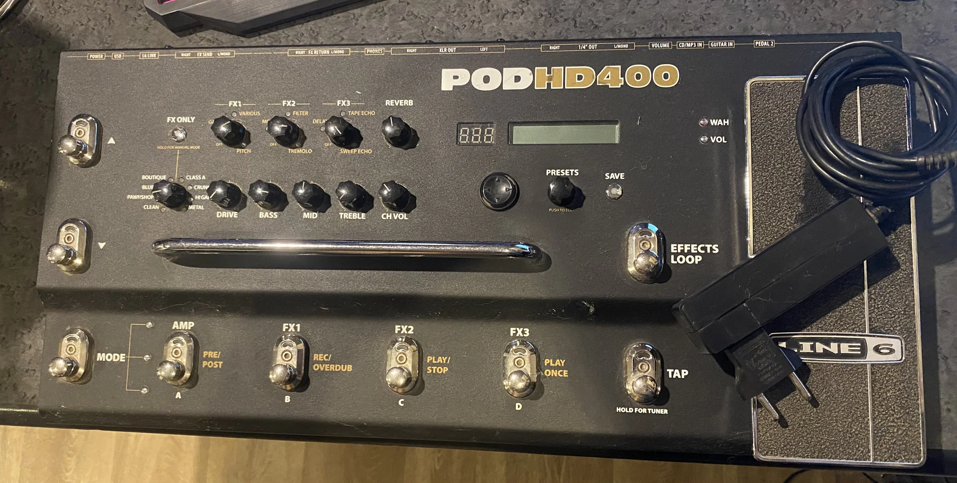 Гитарный процессор line 6 pod hd400 - изображение 1