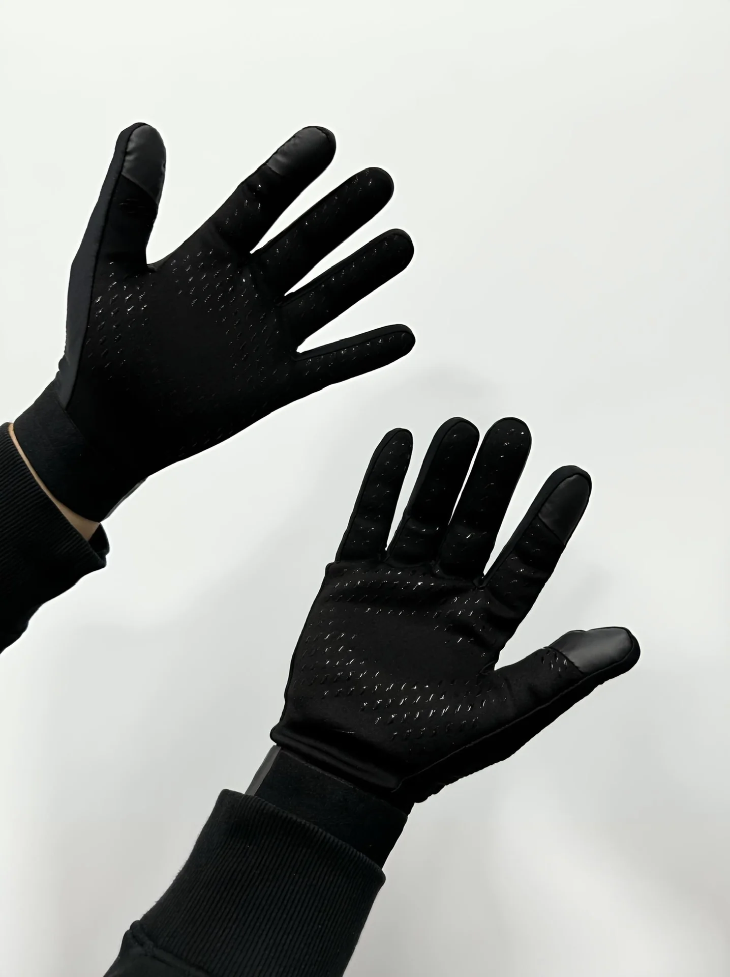 Перчатки Nike hyper warm - миниатюра 2