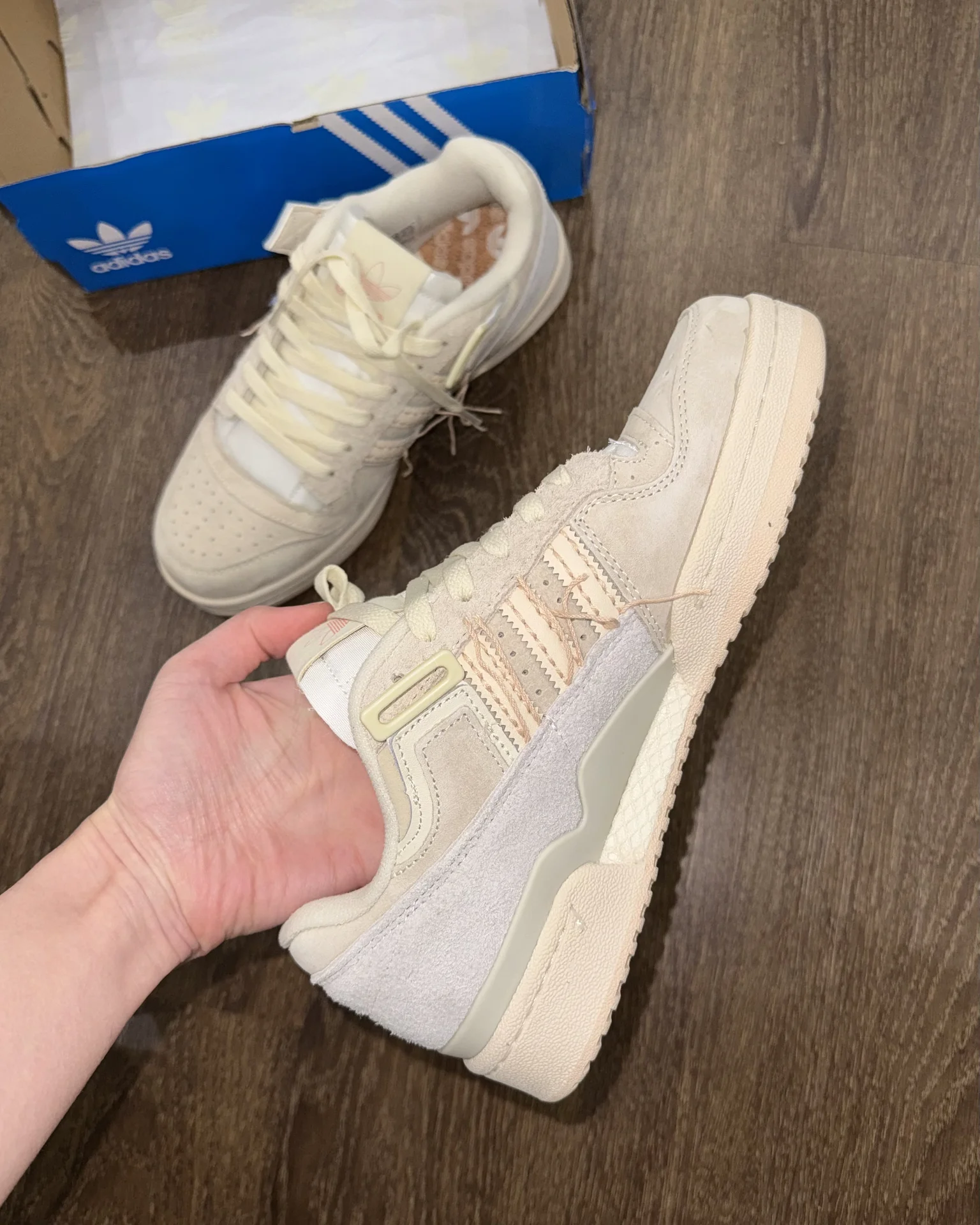 Кроссовки Adidas женские 41 - миниатюра 4