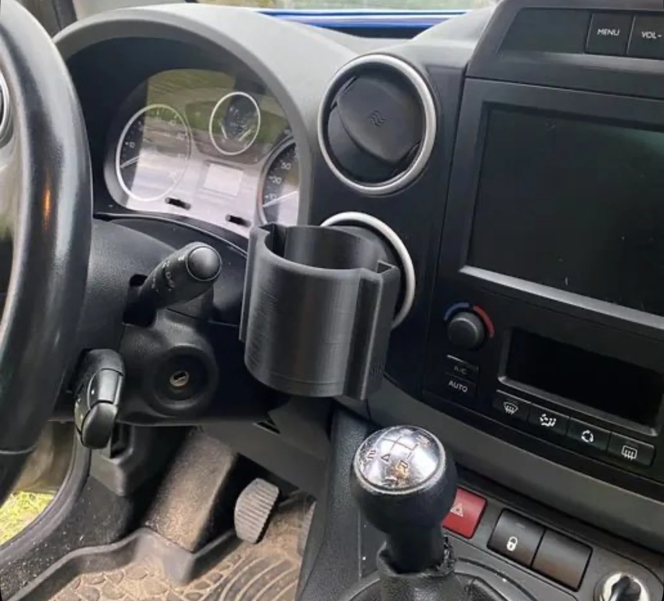 Подстаканник Citroen Berlingo Peugeot Partner - миниатюра 3