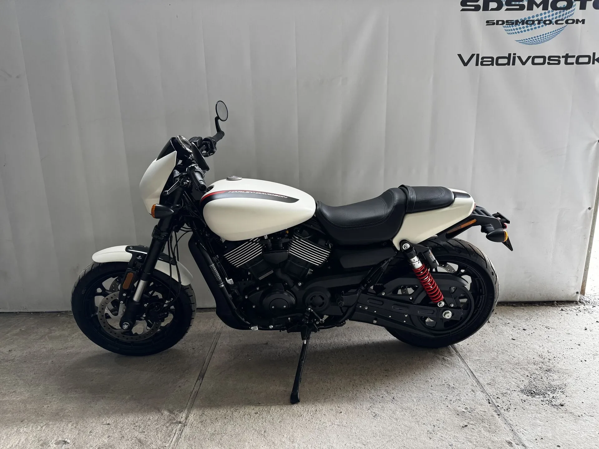 Harley-Davidson XG 750 A - миниатюра 2