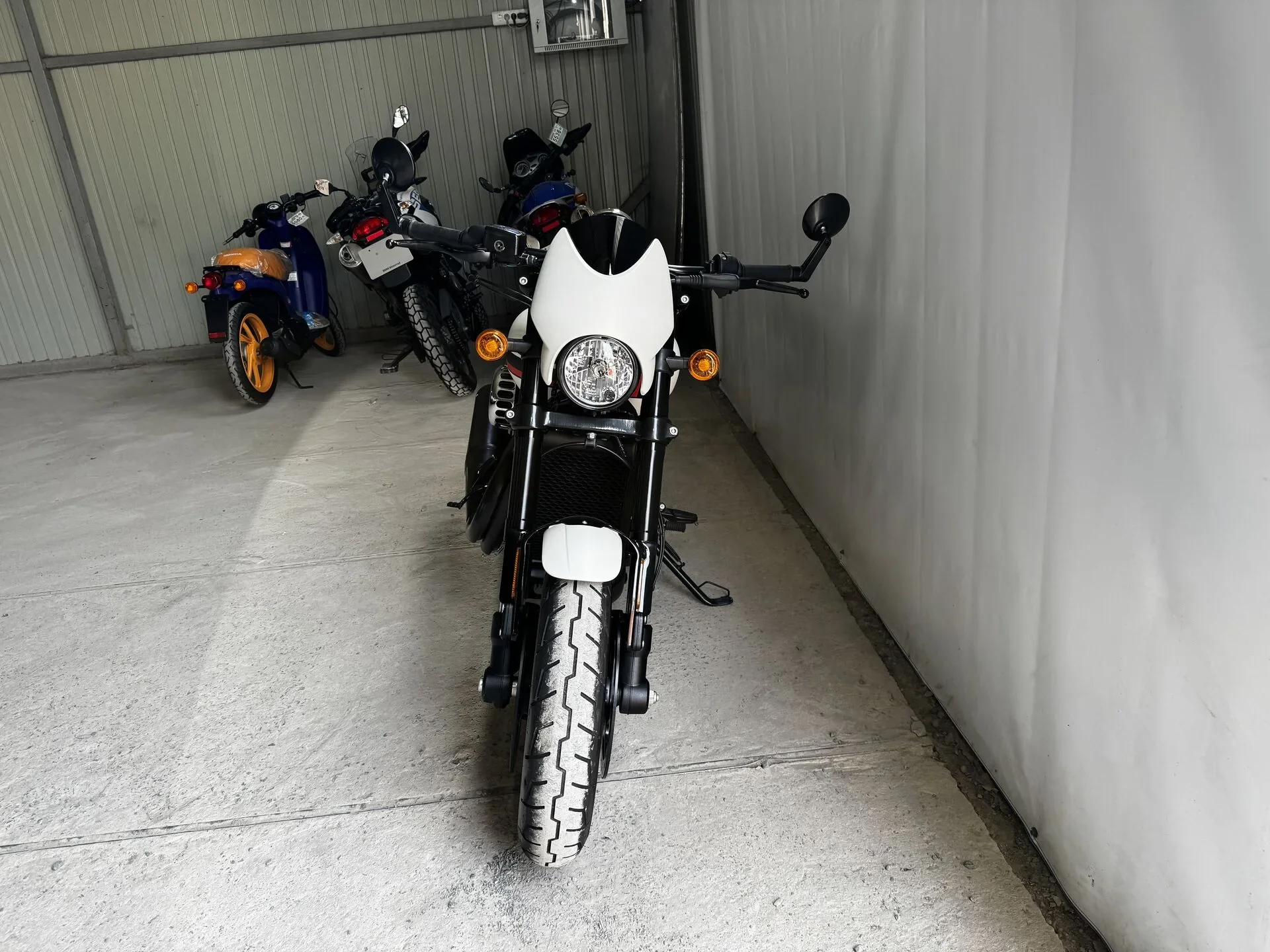 Harley-Davidson XG 750 A - миниатюра 3