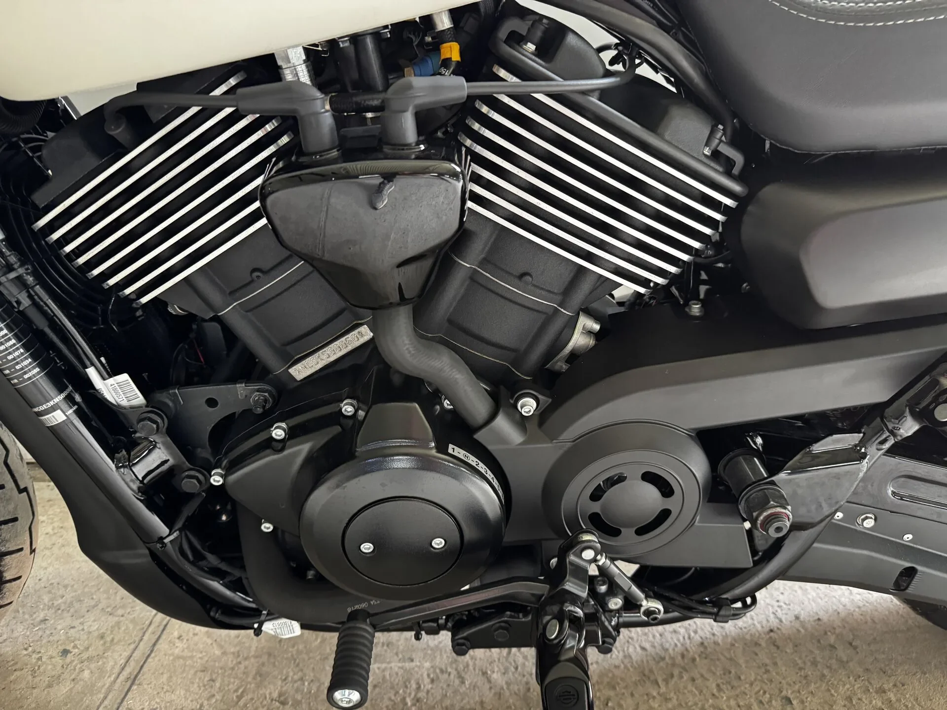 Harley-Davidson XG 750 A - миниатюра 13