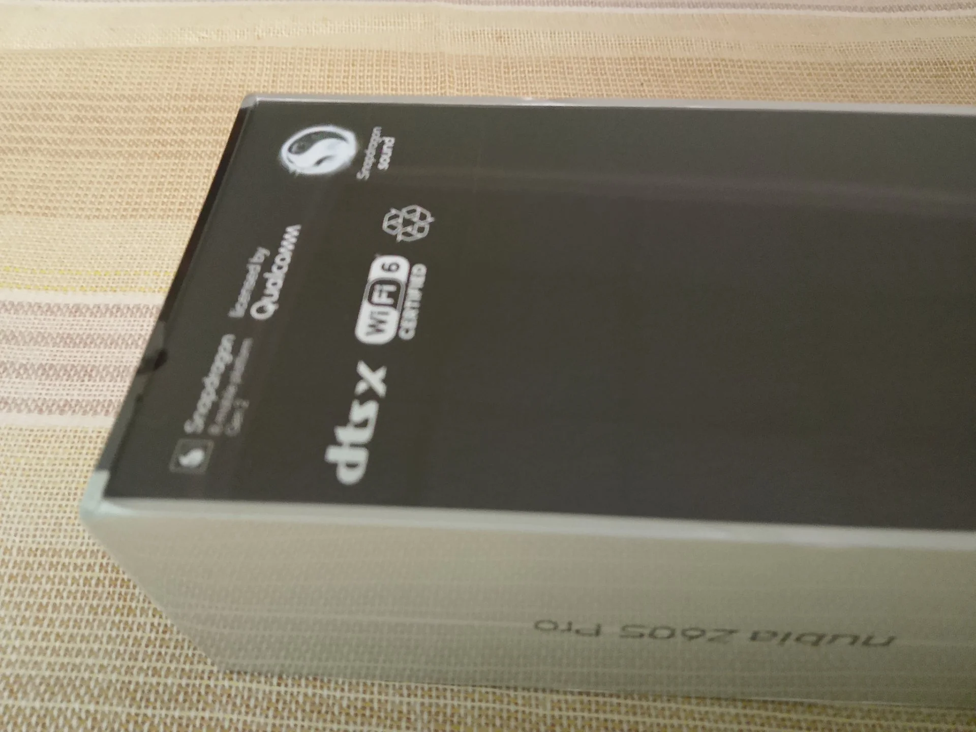 Смартфон Nubia z60s pro 16/1tb global - миниатюра 4