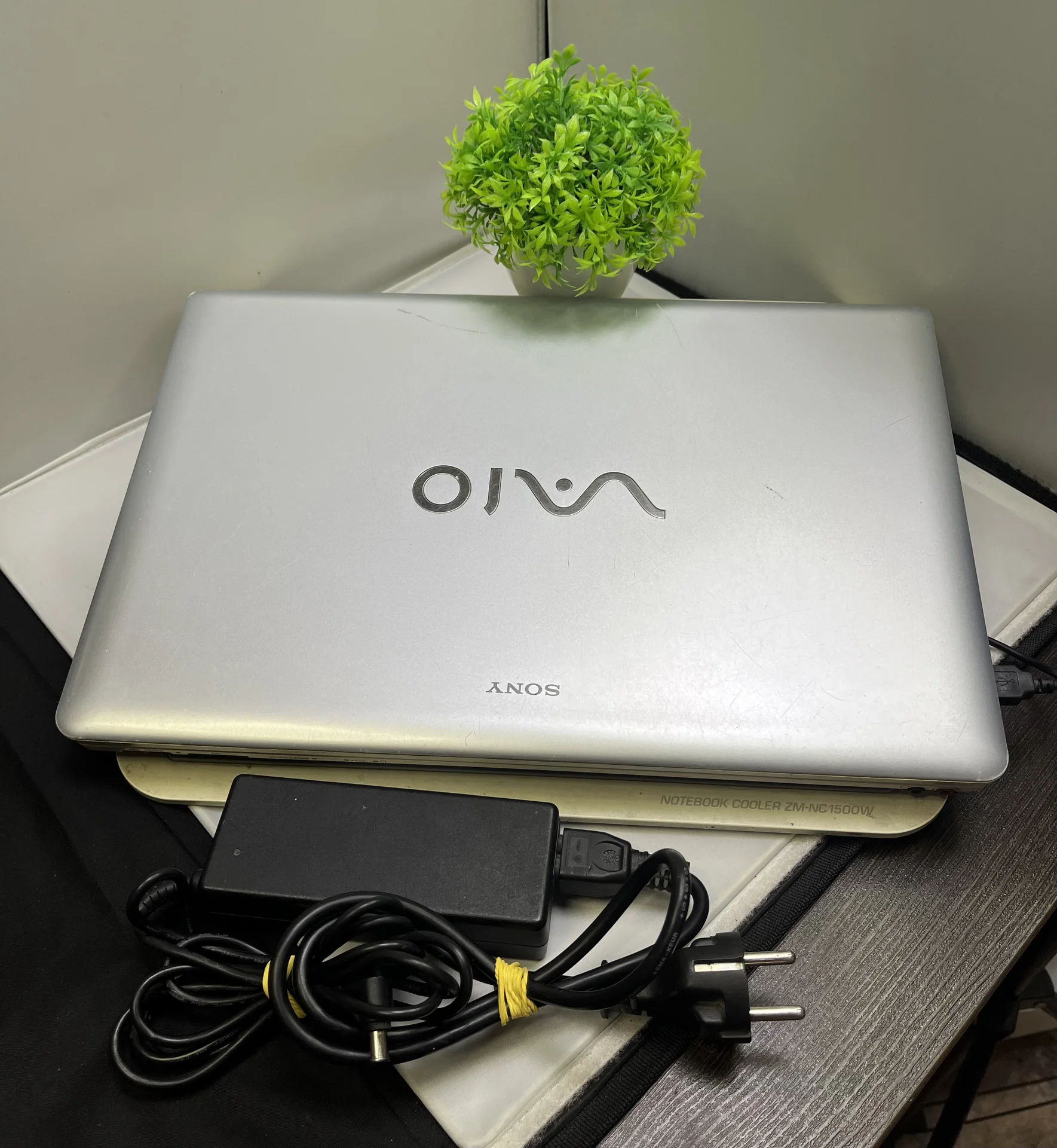 15.6” Ноутбук Sony VAIO PCG-71211V, Core i3, 4/320 - миниатюра 10
