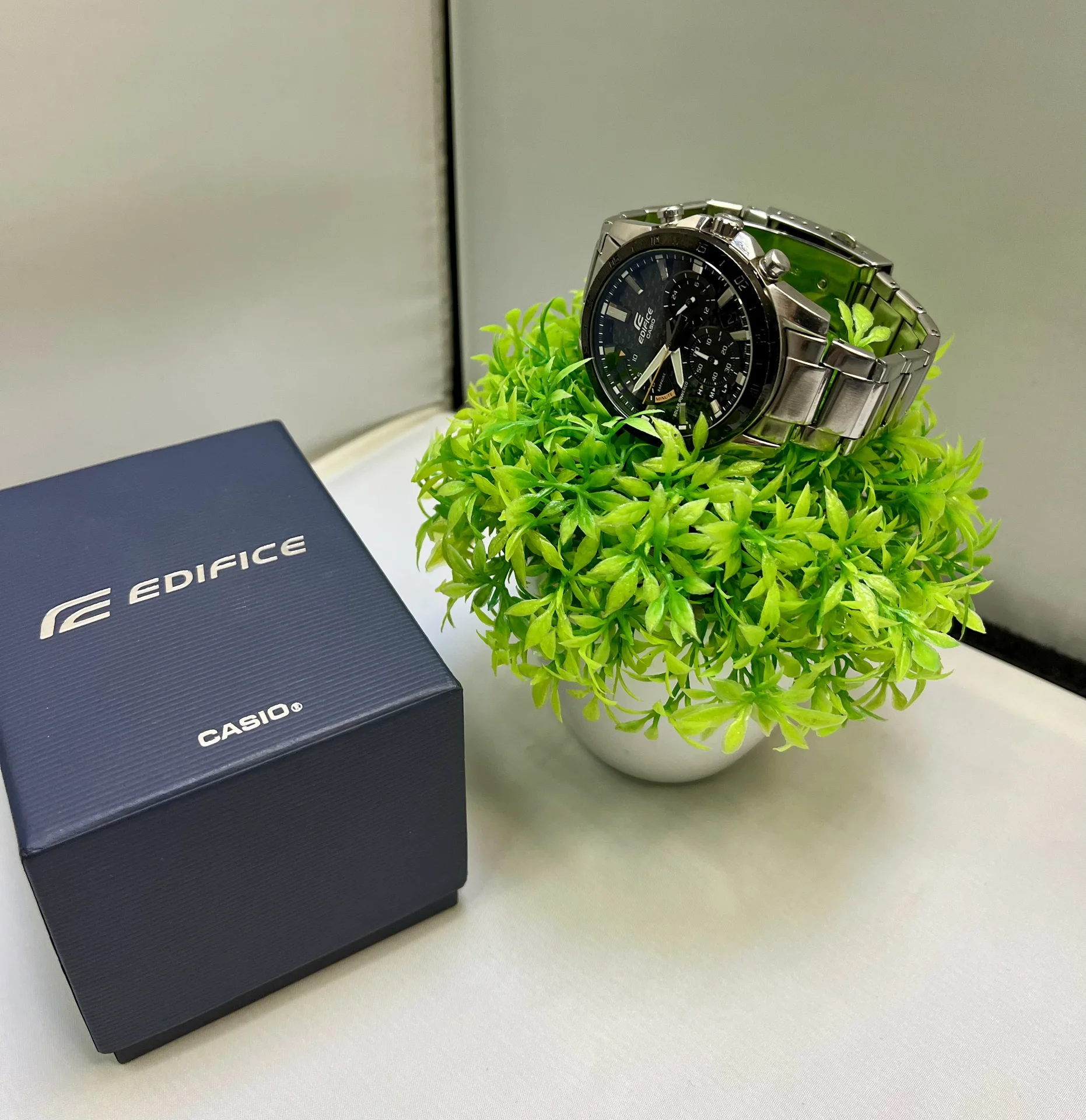Наручные мужские часы Casio Edifice EFS-S580 - миниатюра 3