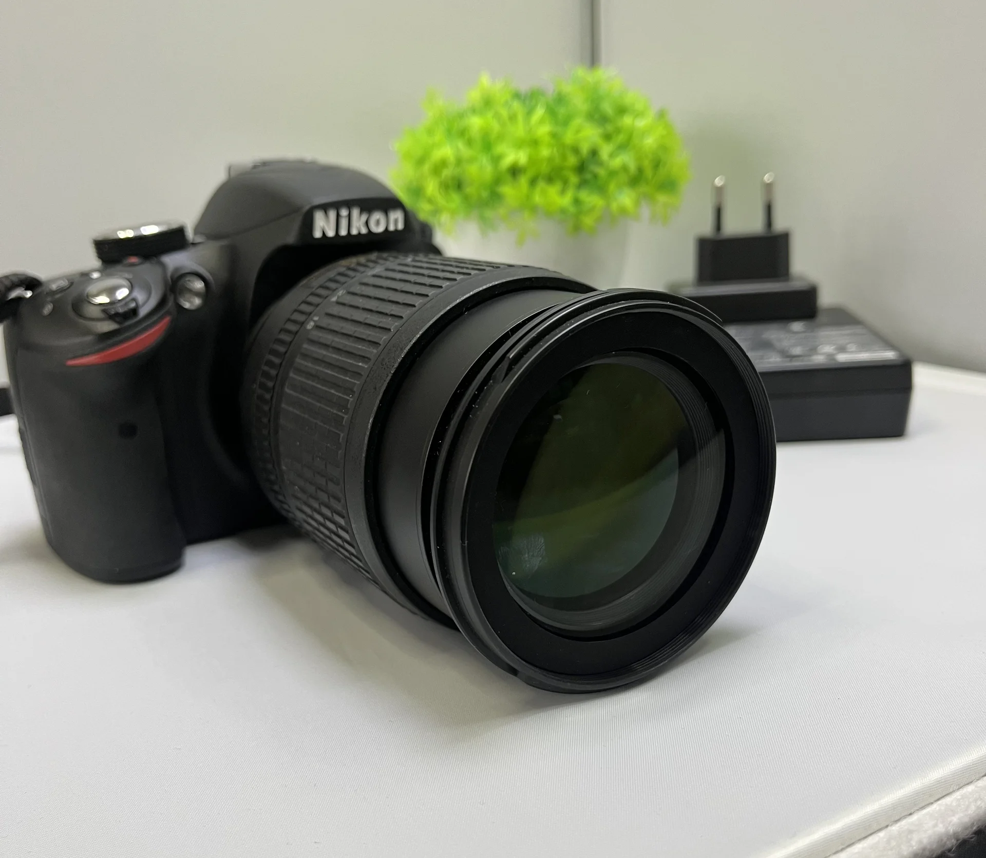 Зеркальный фотоаппарат Nikon D3200 kit 18-105mm VR - миниатюра 6