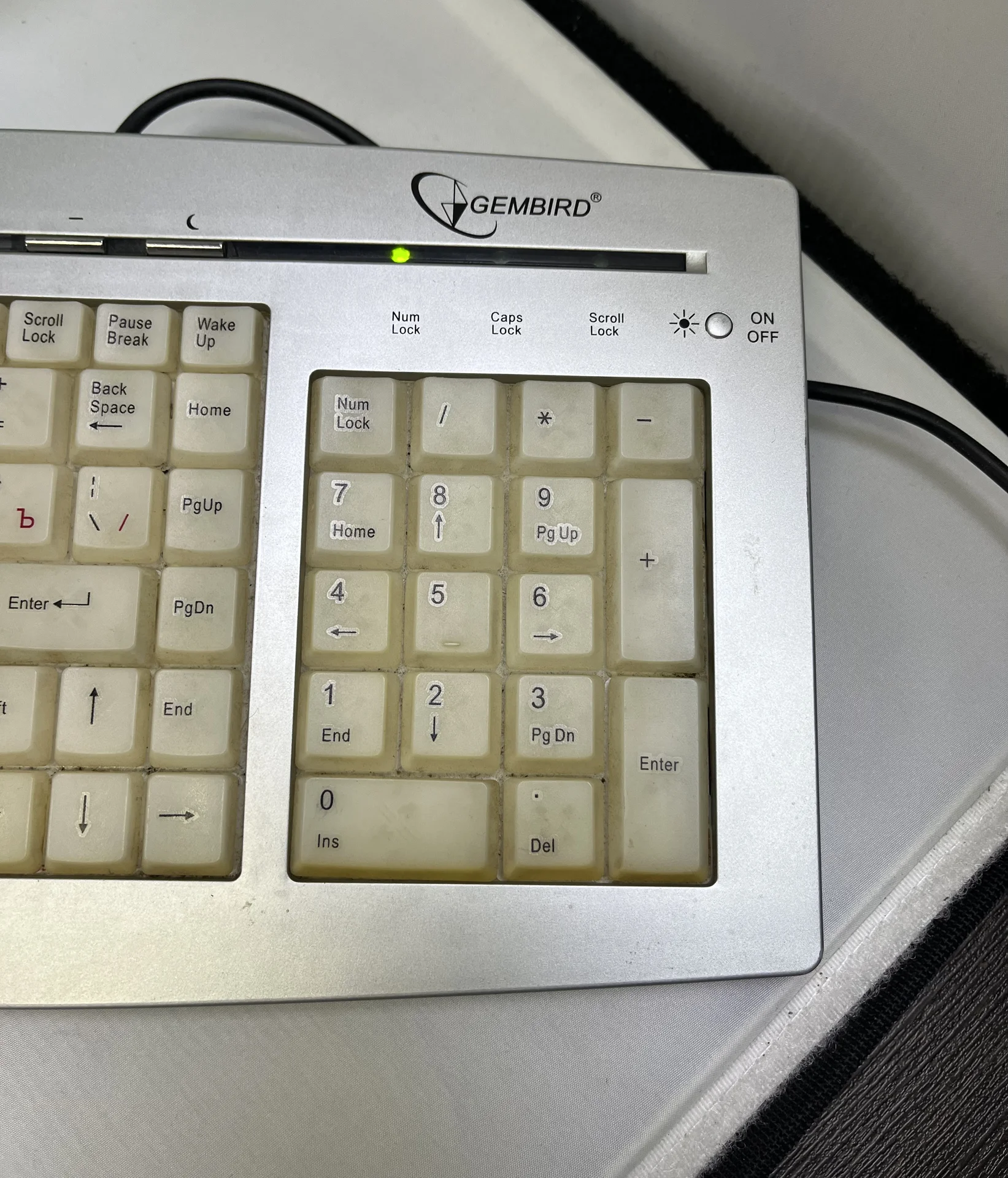 USB проводная клавиатура Gembird KB-9835LU-R - миниатюра 2
