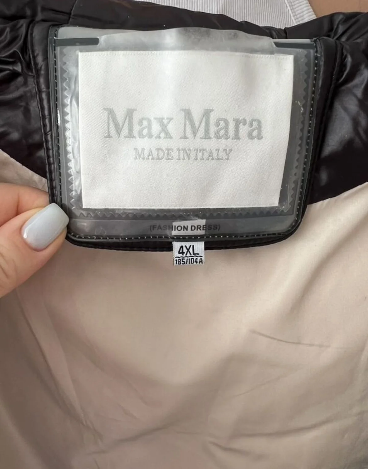Женский пуховик MaxMara - миниатюра 4