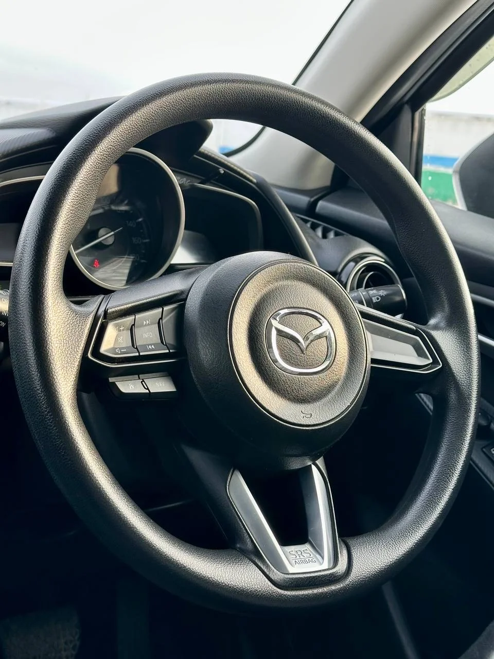 Mazda Demio 2017 - миниатюра 4