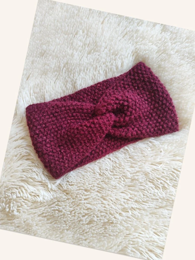 Весенняя повязка на голову с пайетками - изображение 1