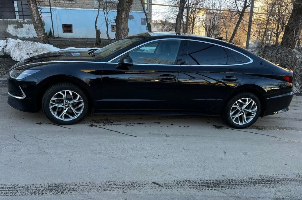 Hyundai Sonata - изображение 1